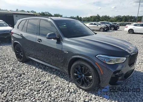 2022 BMW X5 xDrive45E z USA, uszkodzony, nr VIN 5UXTA6C02N9K97833